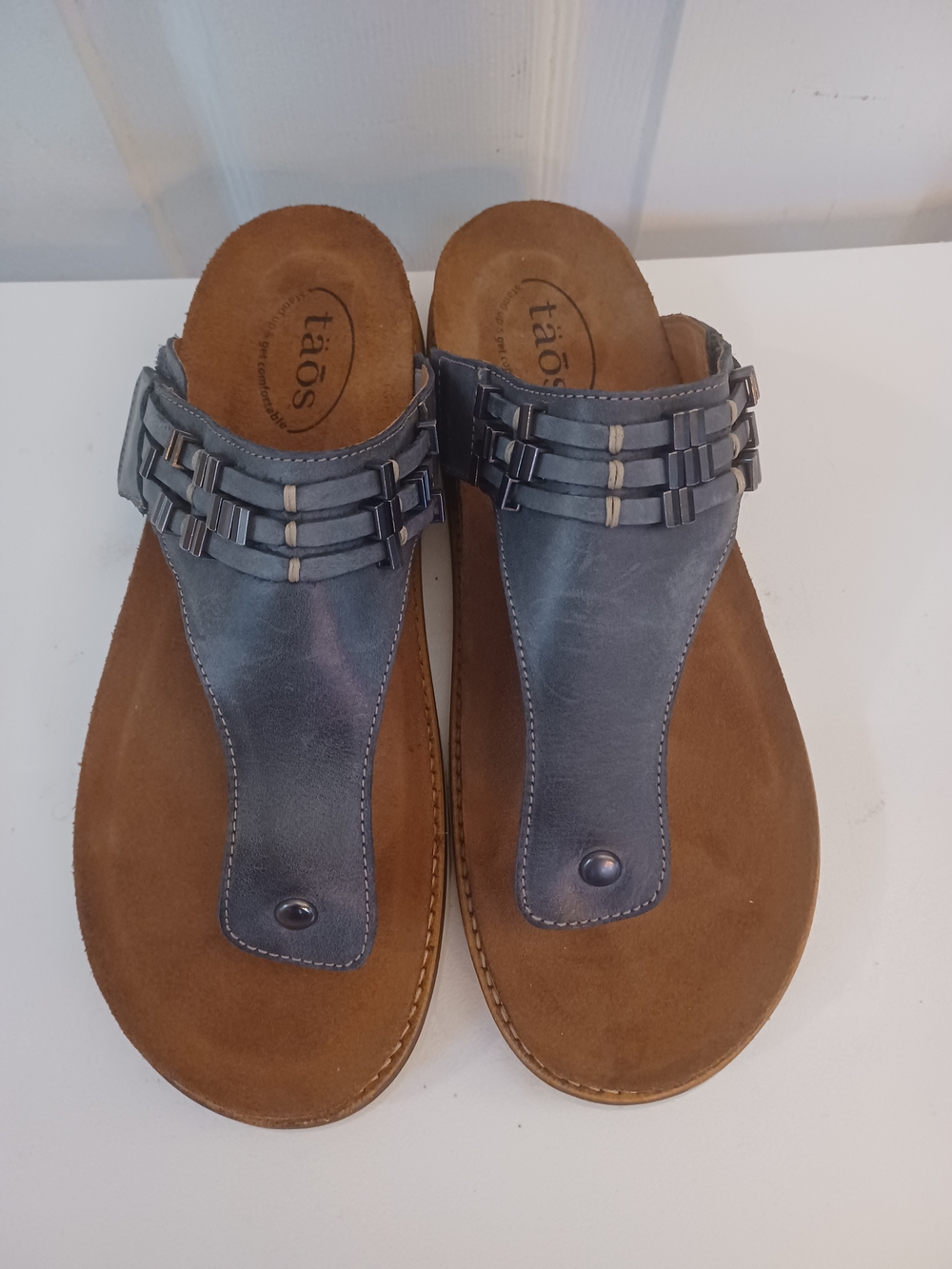 Taos Stupendous Steel Blue Artisan Leather Comfort Sandals Size 10-10.5